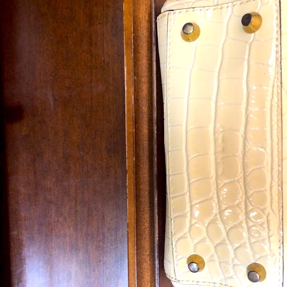 STAUD Leather Crossbody Bag with Adjustable Strap + Insert bag - Picture 8 of 11